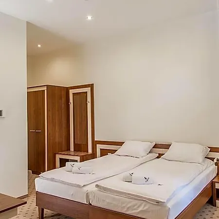 Fregata Bed & Breakfast 4*