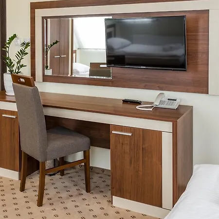 Fregata 4* Ełk